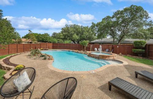 Relaxing Texas Retreat 4BR w Pool & Dream Kitchen - Foto 41