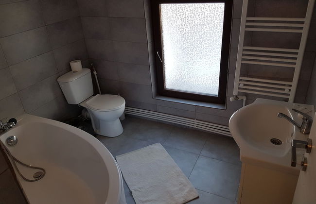 Rent Holding - Foto 65