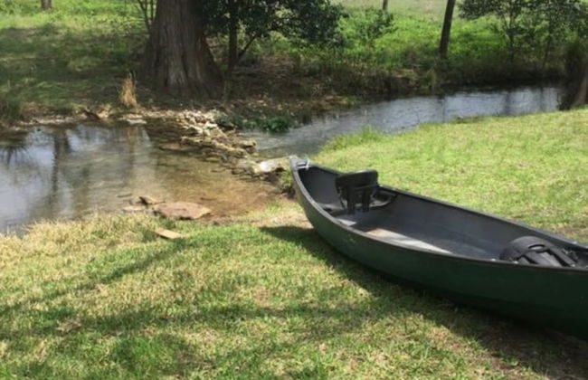 Frio Springs Lodges - Photo 42