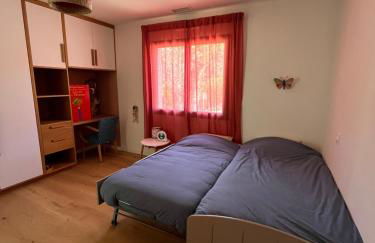 Grande Maison familiale lumineuse avec piscine - Foto 16