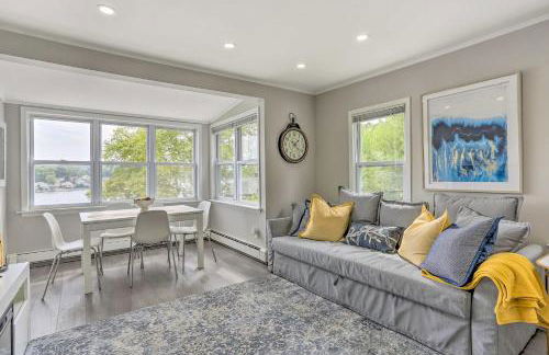 Cozy Lakefront House with a private dock and lake - Foto 11