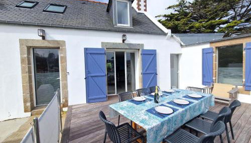 House in Terenez with Stunning Harbour Views - Photo 2