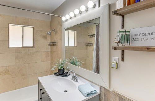 On 17-Acre Lot with Barn and Patio Rural Aztec Home - Foto 15