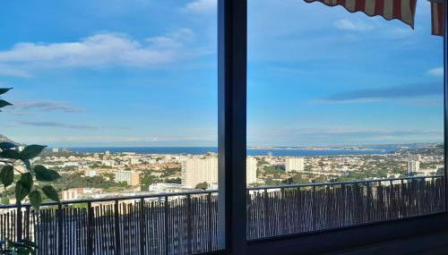 Comfortable T2 with stunning sea view - Foto 1