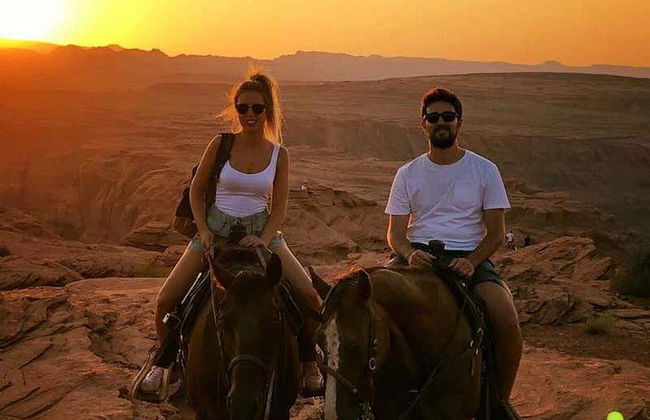 Horseshoe Bend Horse Riding - Foto 1