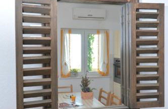 Apartments Punta Milna - Photo 32