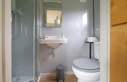 Cosy Hut with Sea Views & Outdoor Shower - Foto 7