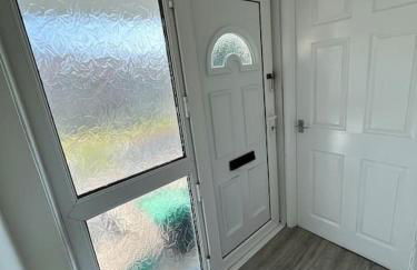 Welsh Getaway Home No 2 - 10 mins to Bike Park Wales - Photo 4