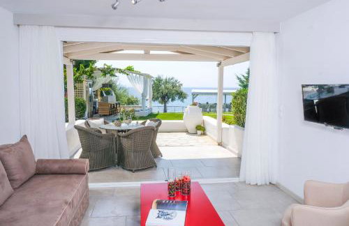 Acrotel Athena Villa - Photo 23