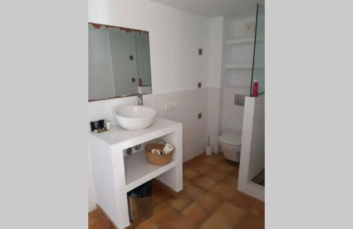 ESTUDIO RENOVADO CON BALCON PRIVADO Y COCINA vistas al mar TAMARIU y BEGUR - Foto 45