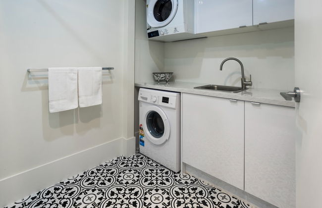 Beautiful Pet Friendly 1BR Cottage With Patio - Photo 7