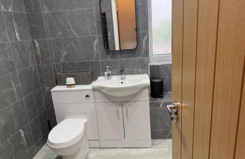 Stylish 4 bed in Central Conwy - Foto 16