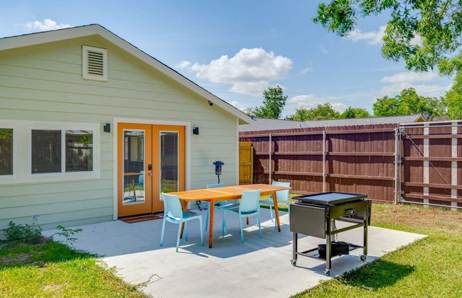 Modern 3 2 two Kings hot tub Fire pit 16min to Wine Trail Nearby Pickleball Courts Pools - Foto 31