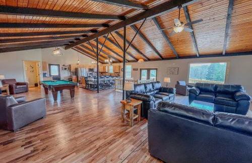 The Lodge at Hocking Hills - 2 Hot Tubs - 6 acres - Lake access - Photo 8