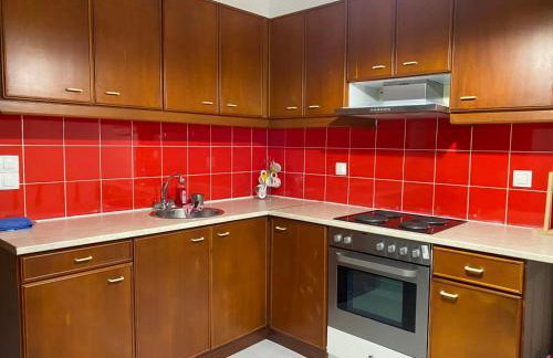 MODERN GROUND FLOOR APARTMENT ON the PEBBLES - Foto 26