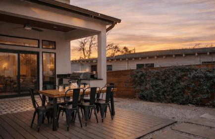 Delores House by AvantStay Movie Theater Outdoor Kitchen Modern East Austin Home near Downtown Breweries Live Music - Foto 1