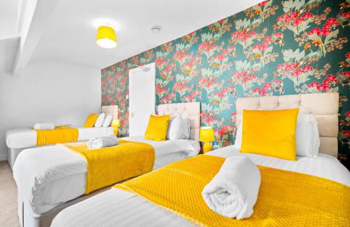 Modern 6-Bedroom Home - Sleeps 12 - Parking - Garden 568P - Foto 41