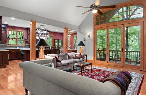 Falling Waters at Rumbling Bald - Foto 6