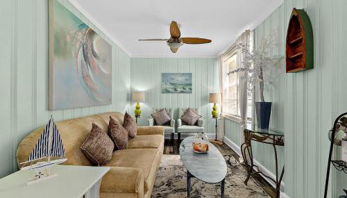 Casa Maria 1- Beachy Apt Mins Walk to Downtown - Foto 1