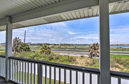 Walk to Galveston Beach Pet-Friendly Home with Deck - Foto 25
