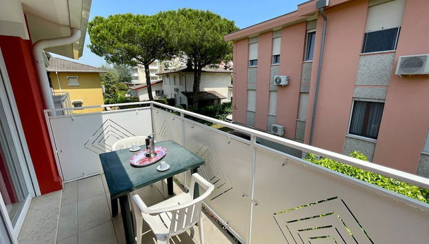 Functional Flat in a Residential Area - Foto 2, Imagen principal