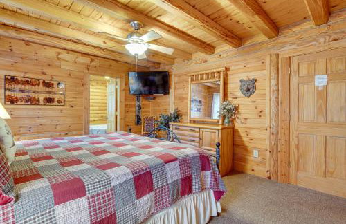 Pet-Friendly Cabin with Loft 5 Mi to Lake Lure! - Foto 10
