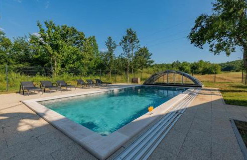 Awesome Home In Licko Cerje With Wifi - Photo 9