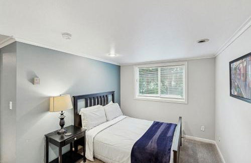 Whispering Seas with Hot Tub! - Foto 20