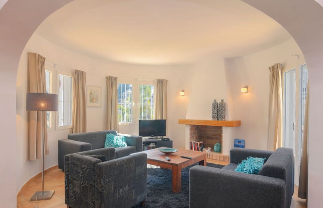 Luxurious Villa With Swimming Pool at Benissa Valencia - Photo 10