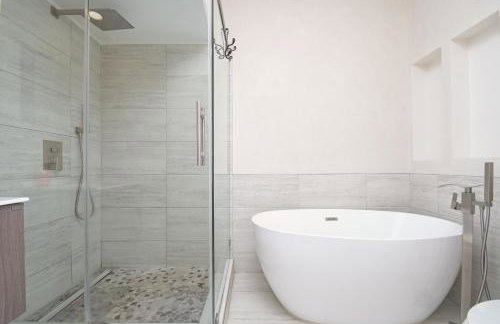 The Marbled Speakeasy - San Antonio Luxury Home by the Alamo - Foto 22