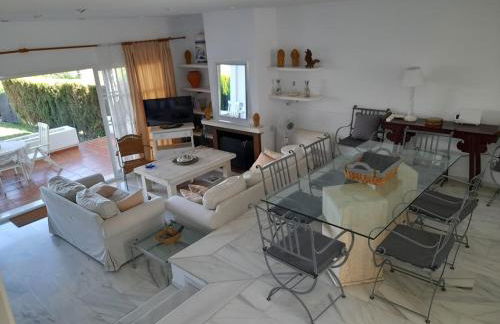 Townhouse in San Pedro- Private Garden, Golf, Beach, Pool - Photo 41