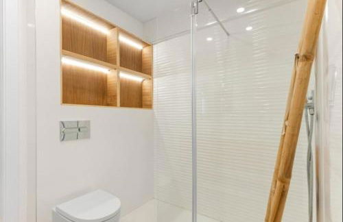 Luxury on the beachfront - Photo 16