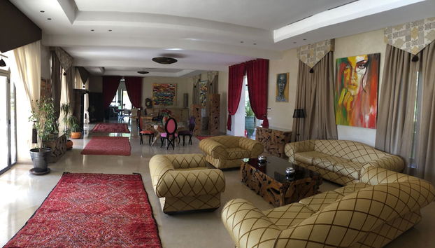 Check-in-/Check-out-Schalter