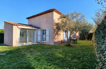 Maison calme et rénovée "Oléa Provence" à 20mn d'Aix-en-Provence et Gare TGV - Foto 1