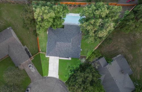 Friendswood Getaway - 5 Bedrooms + Pool + Patio - Foto 38