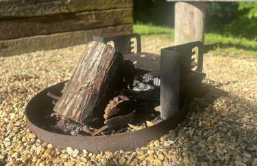 Cozy North GA Cabin 3BR3BA, Fire Pit & Game Rm - Foto 13