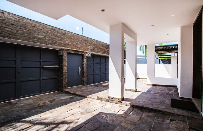 Private Pool - Near Beach - Restaurants - Foto 45