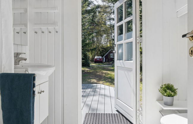 "Arild" - 10m from the sea - Photo 14