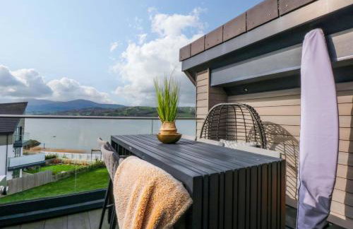 2 Glan Yr Aber - Photo 1
