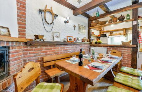 Cozy Home In Slavetic With Kitchen - Foto 8