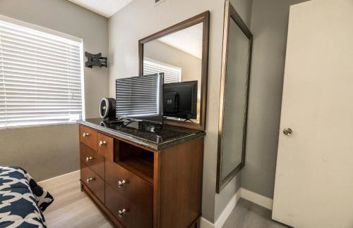 Private Oasis with Pool - Foto 22