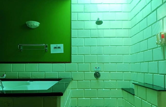 Alpine LXPD Water Chalet - Photo 71