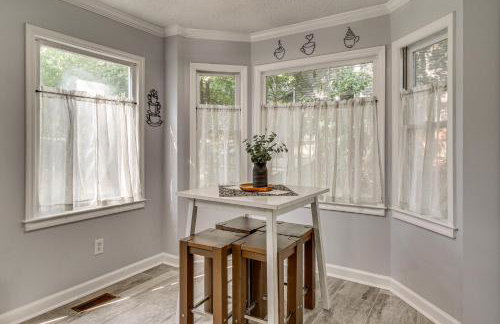 3 Mi to Marina: Quiet Getaway w/ Deck in Lexington - Foto 9
