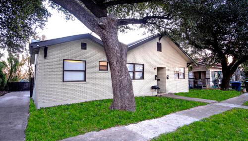 Cozy Downtown Guest House 2br/1ba Sleeps 8 - Foto 4