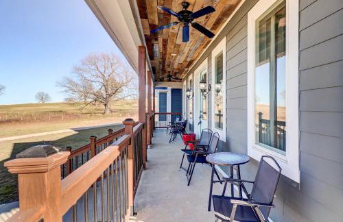 Spacious Farmhouse Near Hikes and Waterfalls - Foto 32