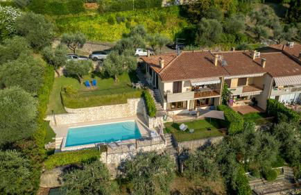 Garda Lake, free park, big swimming pool - Foto 2