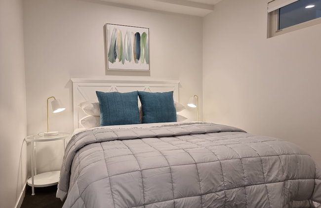 Luxe Apt w Harbour-Sunset Views -Parking - Foto 3