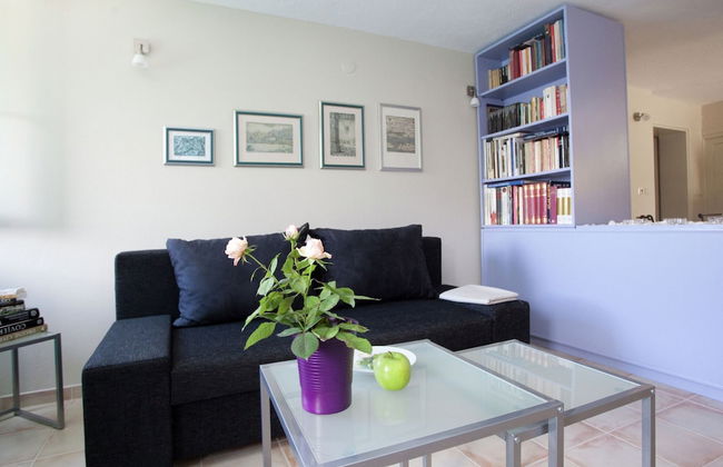 Beautiful Holiday Home on the Island Brac, With the Sea and a Small Beach in Front of the Door - Foto 9