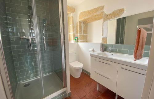 Villaret - Très spacieux en Coeur de Ville - 2ème étage - Photo 6