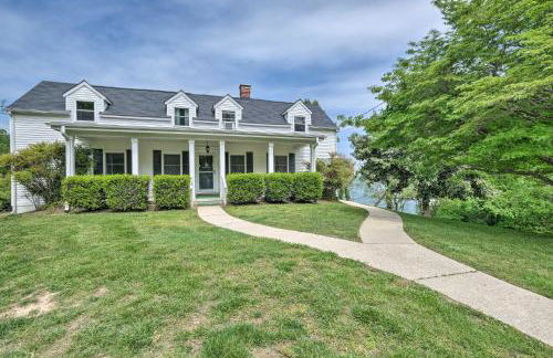 2 Mi to Lighthouse Waterfront Home with Dock! - Foto 1